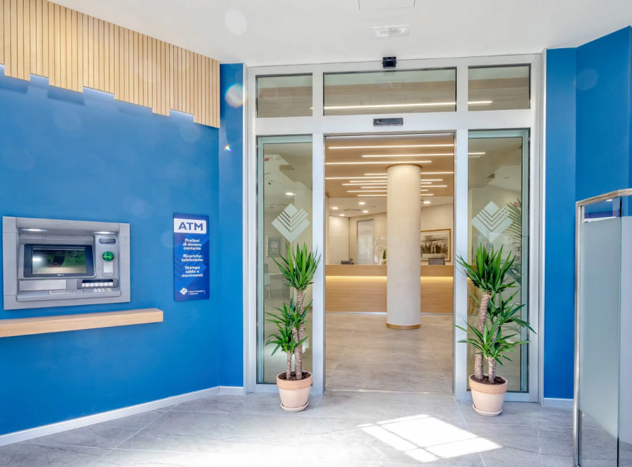 media.Slide-Banca-Popolare-Valconca-Cattolica-08-Recu-studio